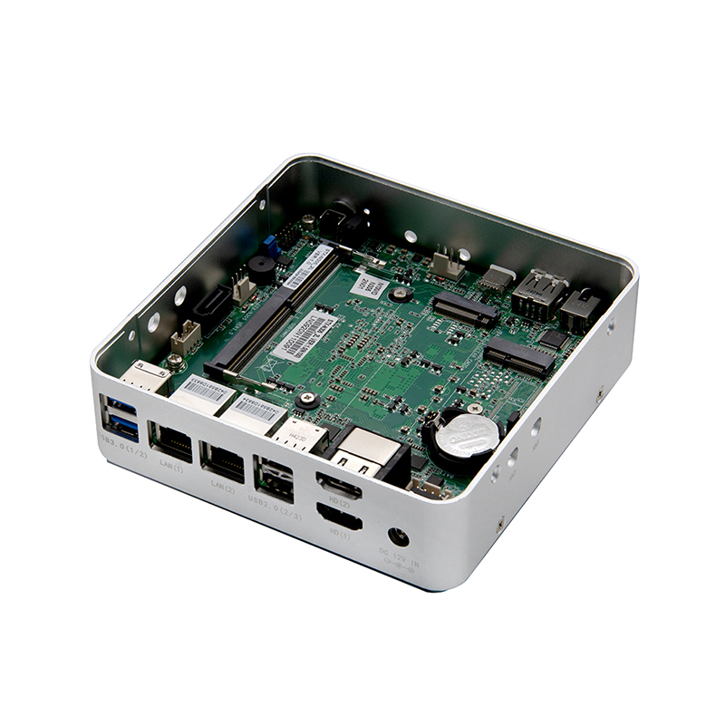 How do industrial-grade NUC microcomputers achieve a balance between high performance and low energy consumption?