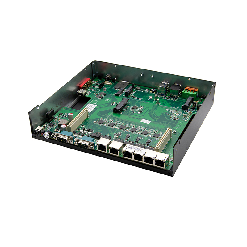 How can a high-performance industrial control host ensure real-time and accurate data transmission?